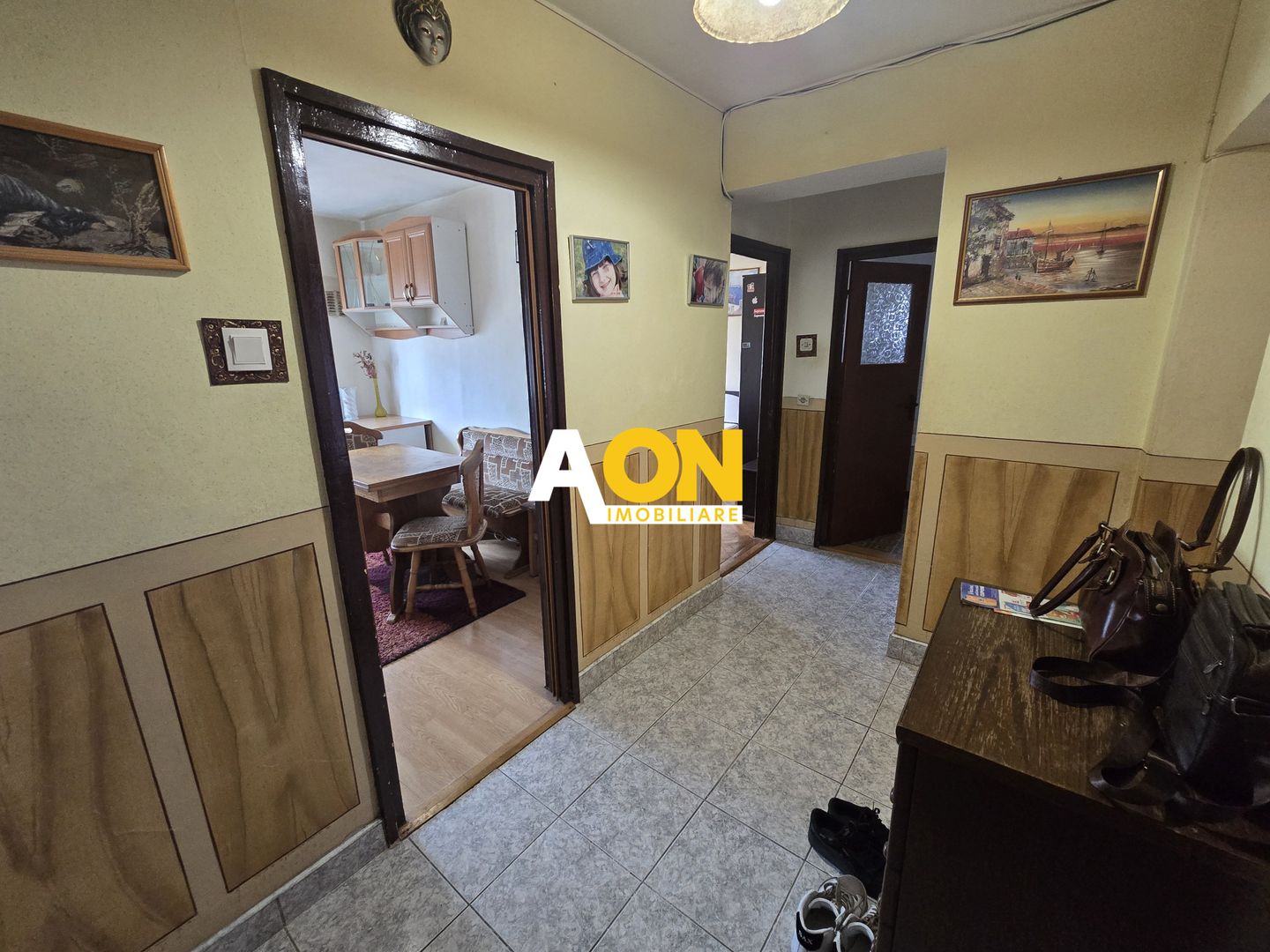 Apartament 3 Camere, 2 Bai, 2 Balcoane Zona Cetate - Poză 11