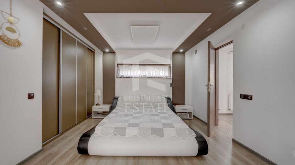 Vilă 342 mp cu piscină și 800 mp teren / 4 dormitoare / Pleașa - Poză 34