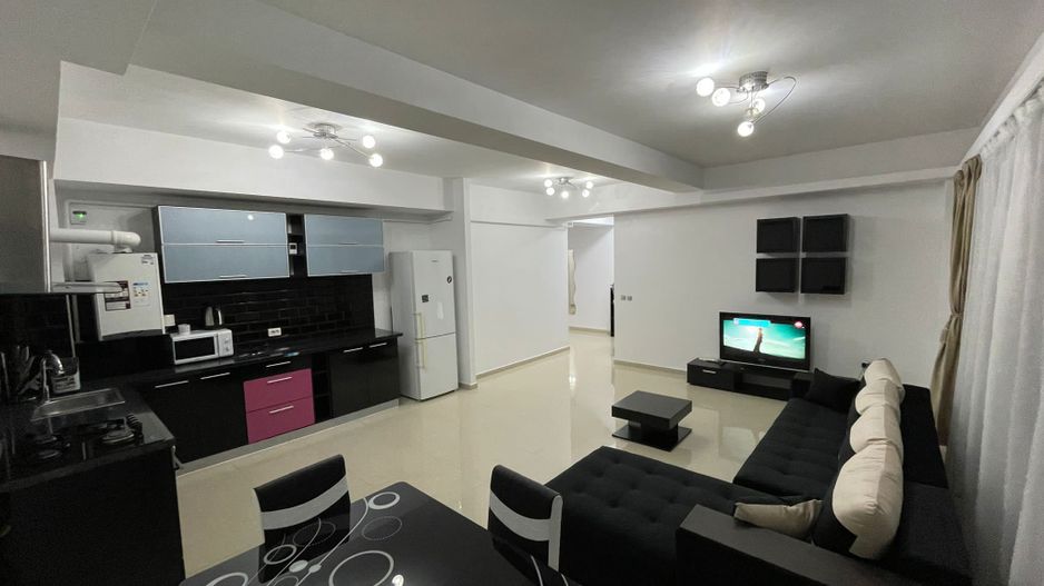 Apartament elegant cu 3 camere, la parter, într-o zonă liniștită din Pipera - Poză 1