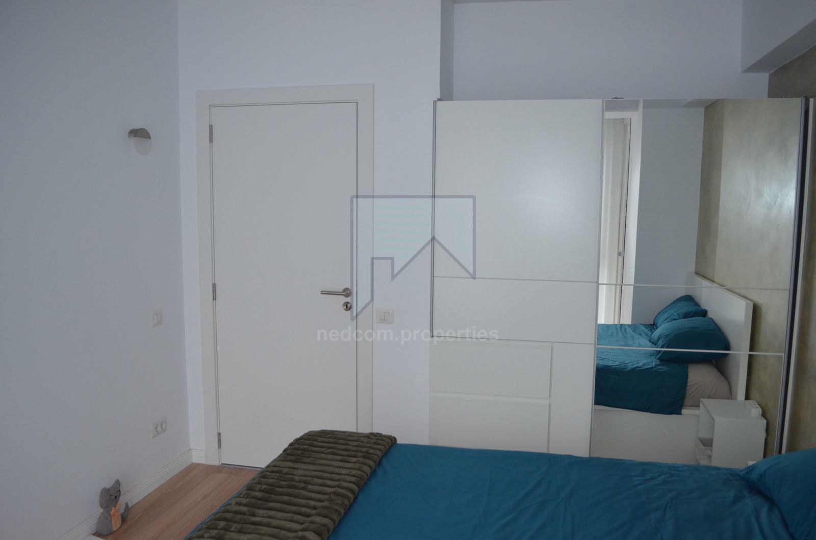 Inchiriere Apartament 2 camere - Palatul Cotroceni_-Leu - Poză 11