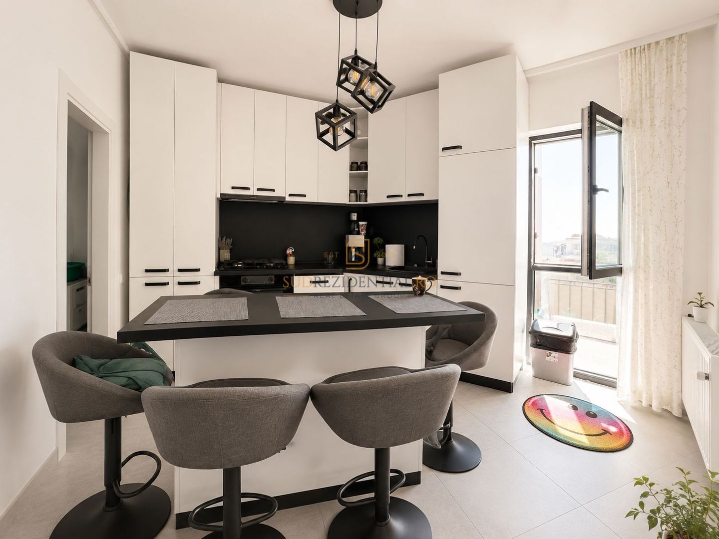 Apartament cu 3 camere, mobilat și utilat complet - Bd. Metalurgiei - Poză 7