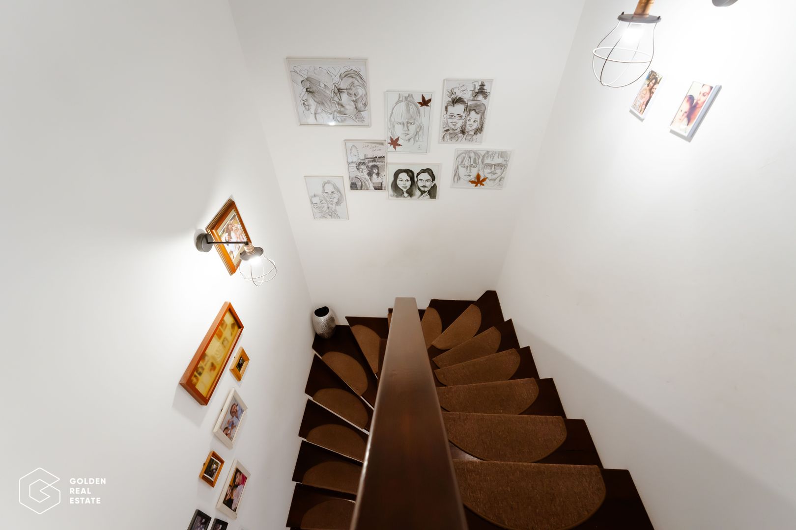 Casa moderna - Lux si eficienta energetica - Poză 8