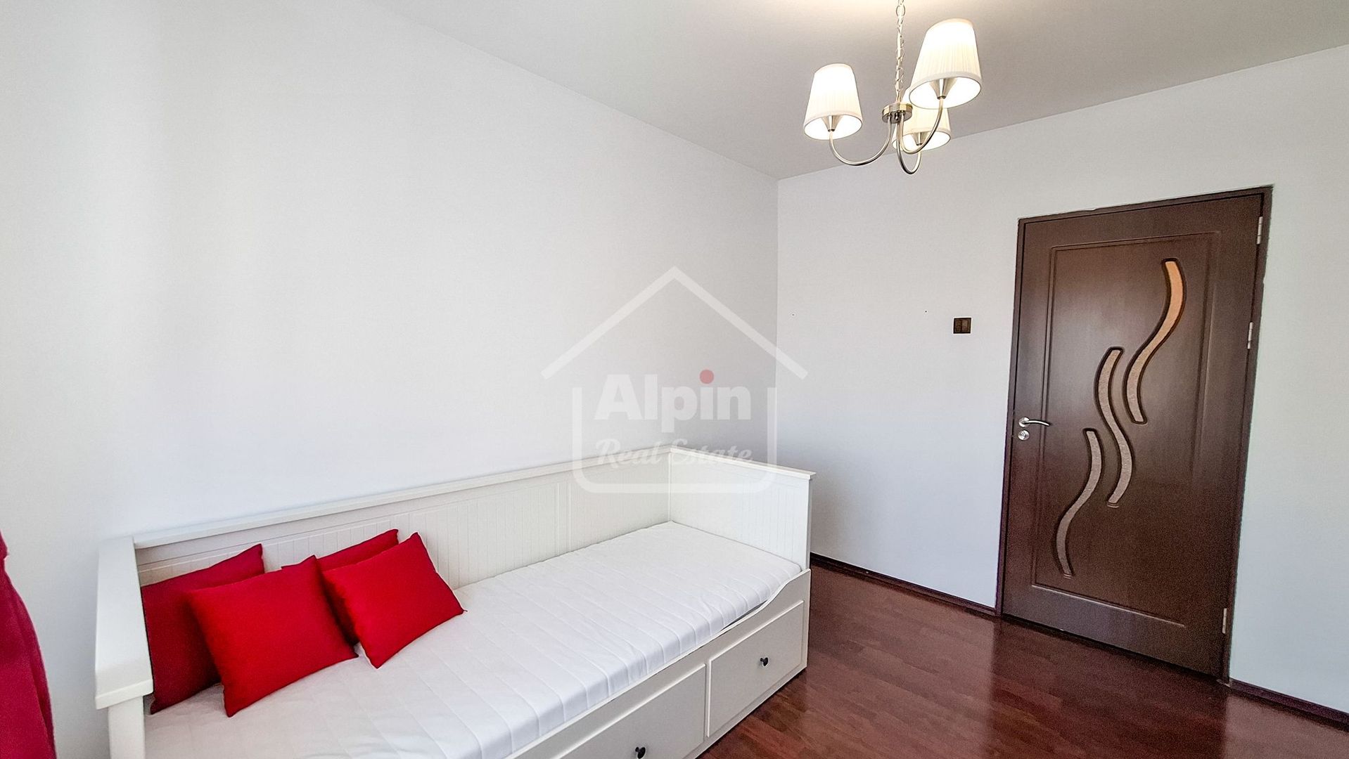 Apartament Suprafata Generoasa - Poză 8