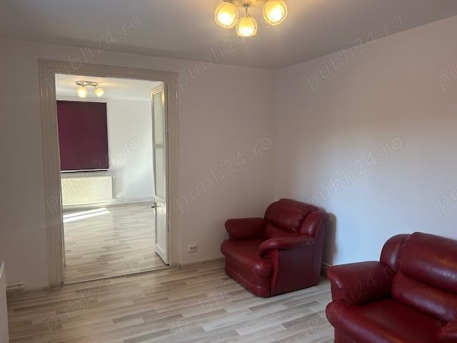 Inchiriere casa  6 camere 3 bai curte libera 180mp, zona Crangasi - Poză 3