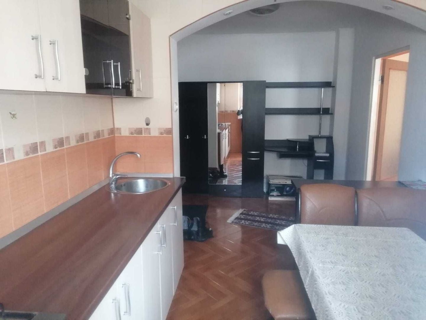 2 camere, etaj 8/9, bloc izolat, balcon, AC, Mega Image la parter - Poză 7