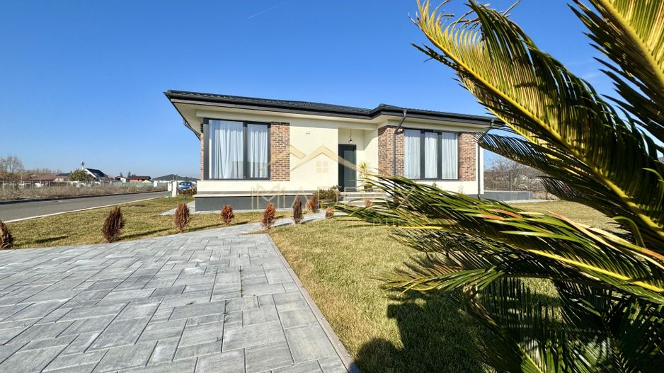 Vila unica *4 camere* si *500mp de teren* // Corbeanca - Poză 1