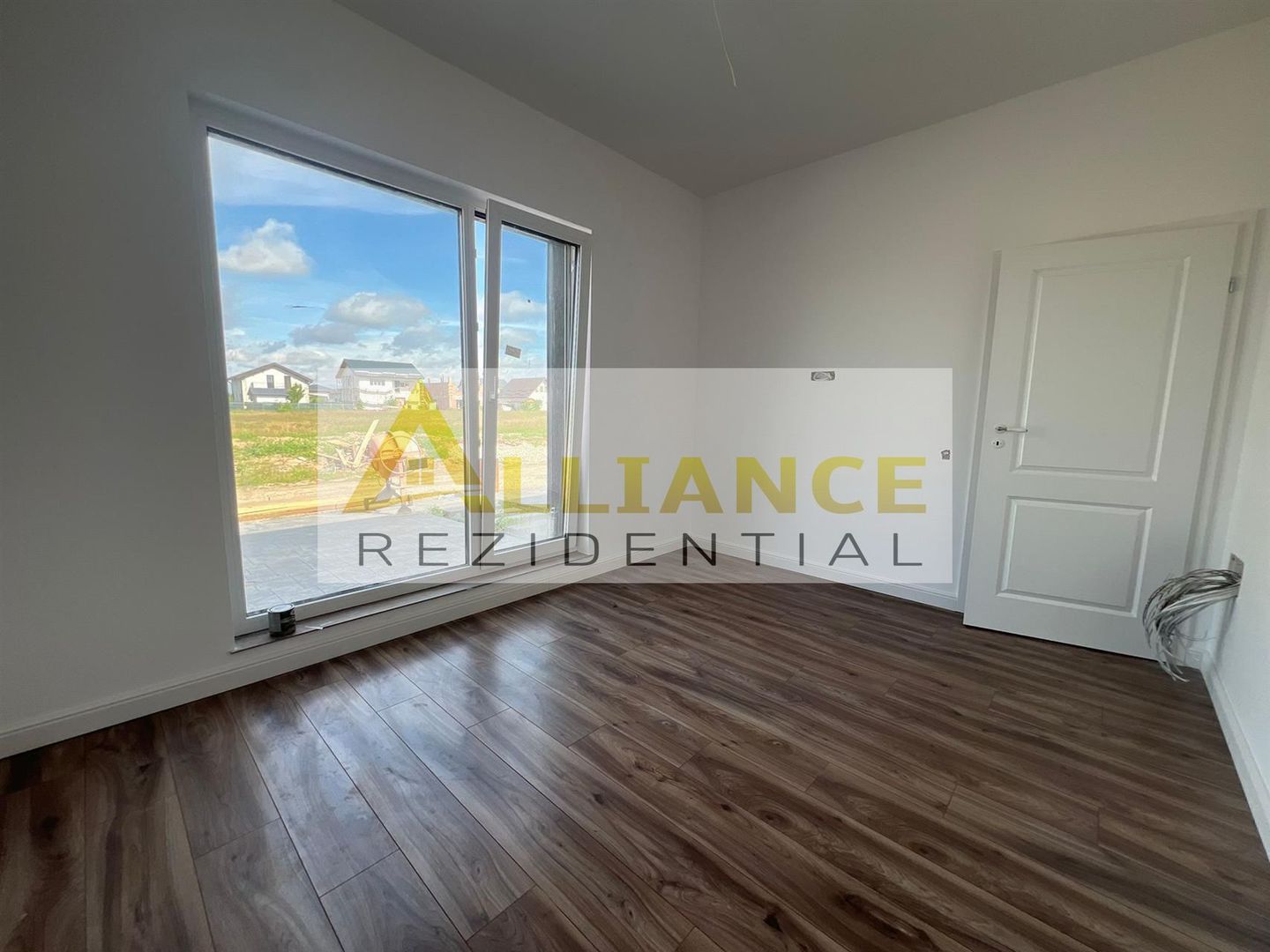 CASA PARTER-4 CAMERE- TEREN 450 MP-STR.MIORITA - Poză 8