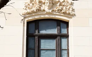 O BIJUTERIE ARHITECTURALA IN CENTRUL BUCURESTIULUI - Poză 11