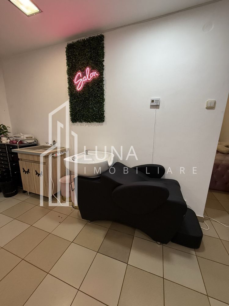 Închiriez camera coafor/frizerie - Poză 1