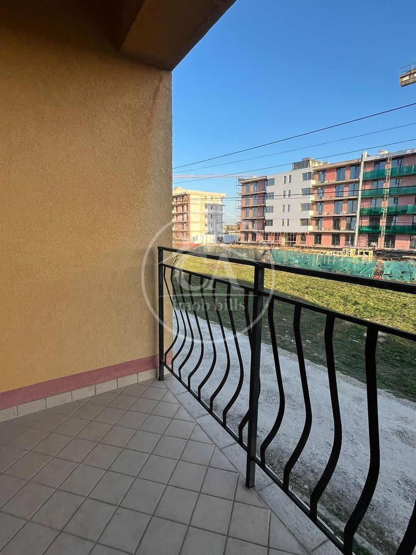 Apartament cu 3 camere de vânzare în Sânmartin, Bihor - Poză 15