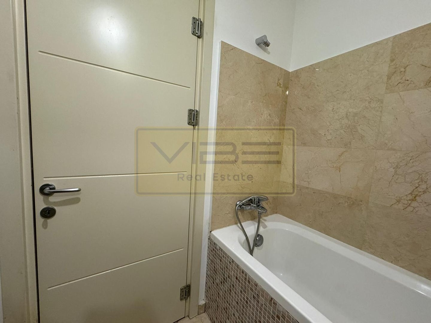 Apartament 2 camere modern Newton Tatarasi - Poză 18