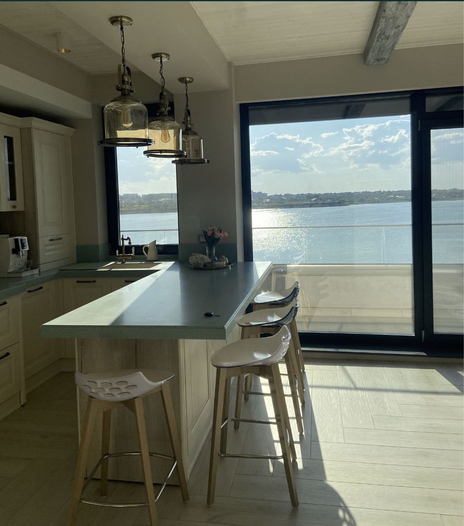 BRASADAS vinde Ap 2 cam 85mp 2018 vedere lac Siutghiol. - Poză 5