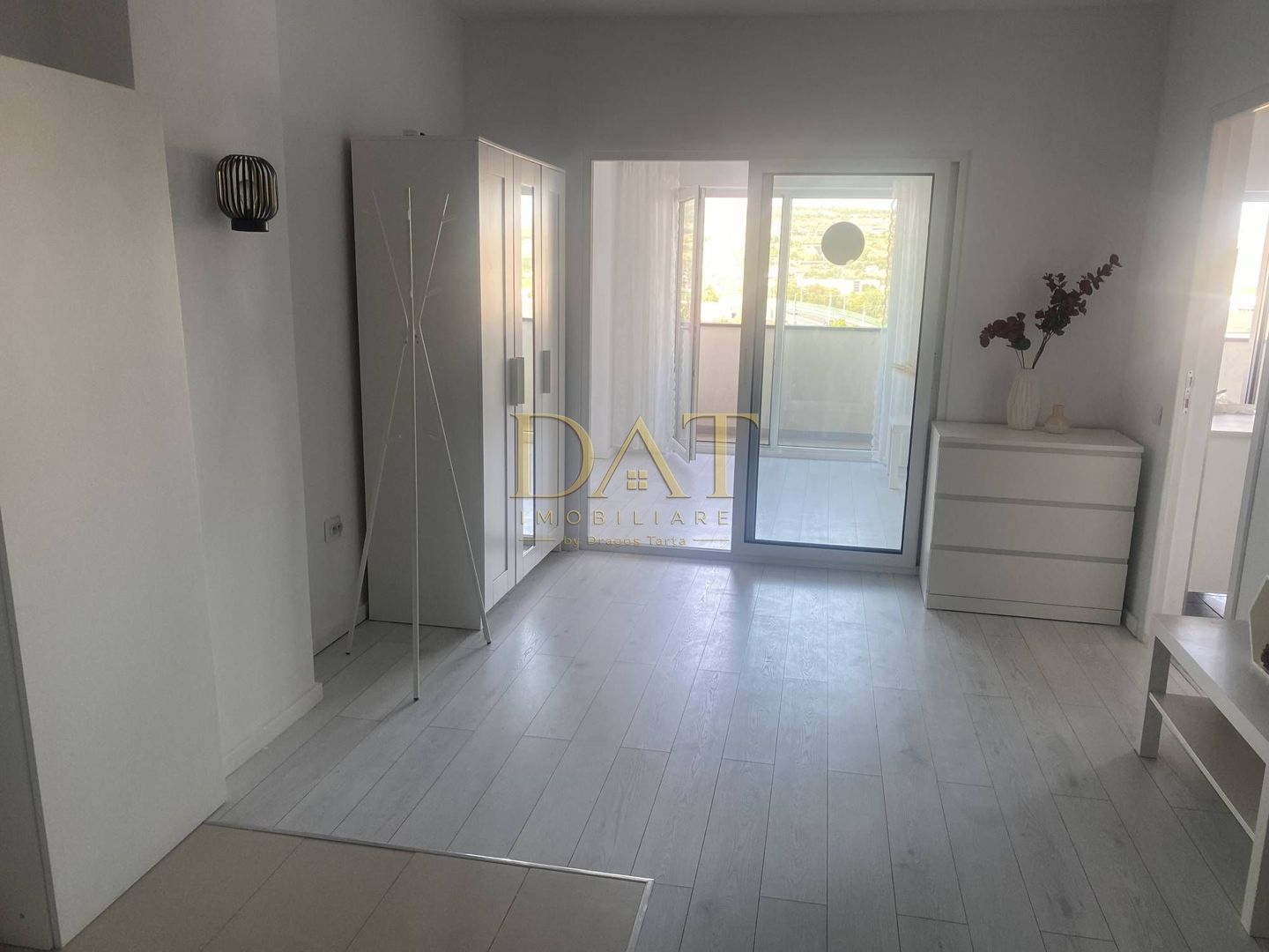 Apartament modern cu 2 camere | Zona Kaufland Mărăști | 53 mp - Poză 2