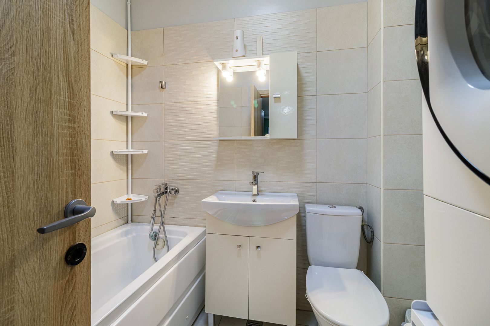 2 camere | Bloc 2020 | Mobilat si utilat - Poză 5