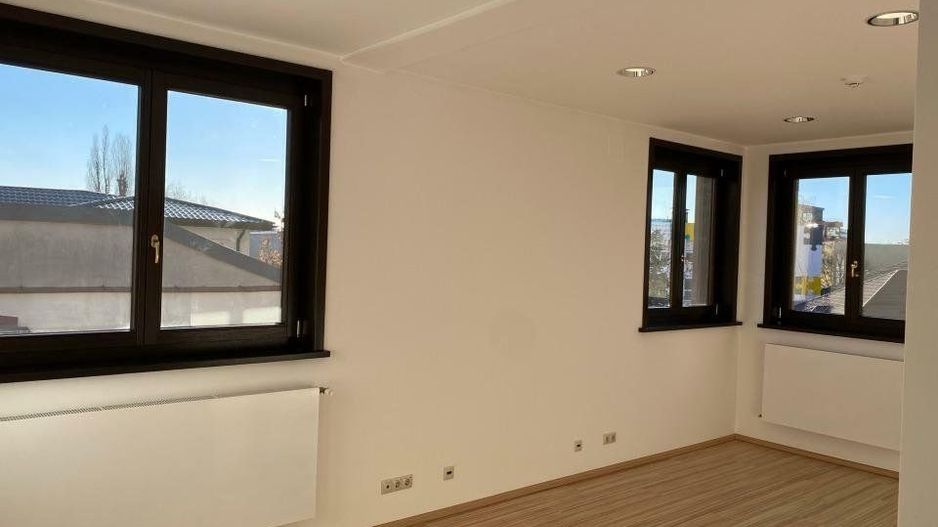 Cladire de birouri langa Metrou Stefan Cel Mare - Poză 10