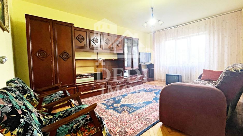 Apartament cu 3 camere de inchiriat, zona Rogerius, Oradea - Poză 2