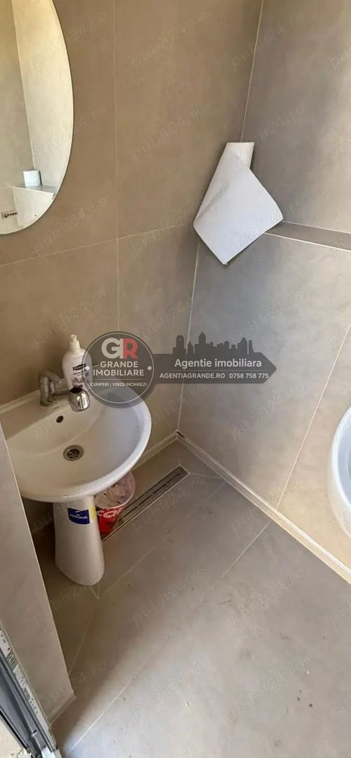 Casă / Vilă de închiriat în Central, Tulcea - Poză 4