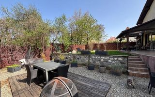 Casa individuala | Centru | Teren 628 mp - Poză 1