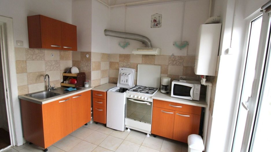 De inchiriat apartament cu 2 camere Gradina Publica et. 4, 300 euro - Poză 4
