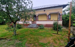 Gospodărie completă și spațioasă -Lunca Corbului- Ciesti! - Poză 2