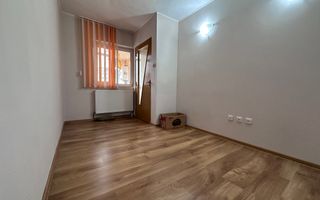Vanzare apartament cu 4 camere luminos, vedere deschisă-Targoviste-M5 - Poză 7