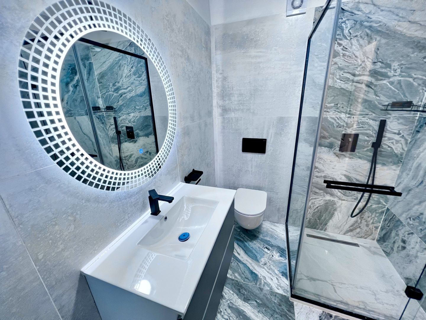 Apartament 3 Camere,  White Titanic Luxury , vedere la mare - Poză 18