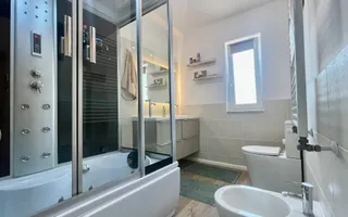 Casă înșiruita 4 camere | Panouri solare + Baterie de stocare - Poză 29