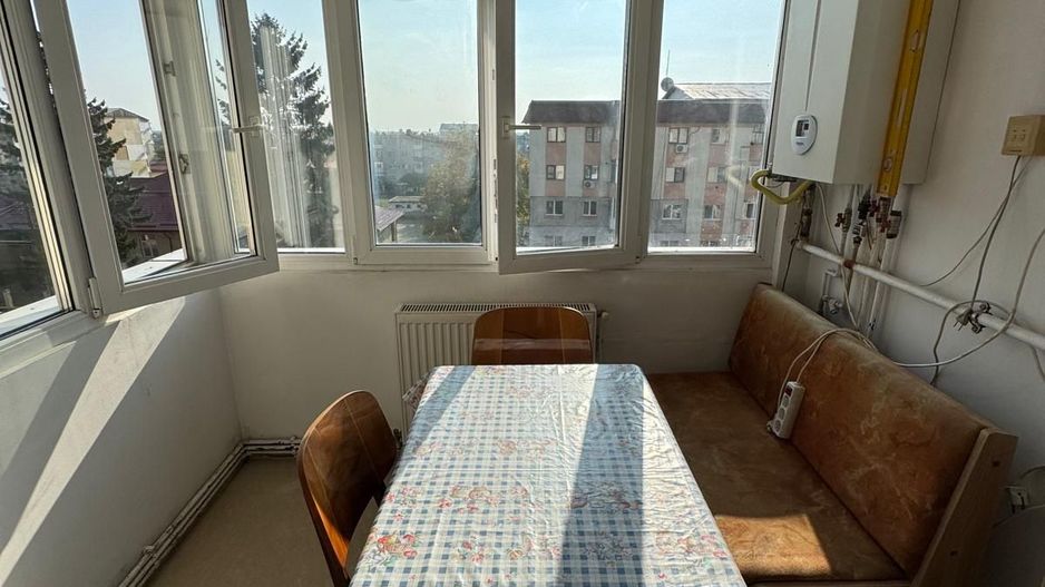 Apartament 3 camere 60 mp bloc 1980 central Filipesti de Padure! - Poză 18