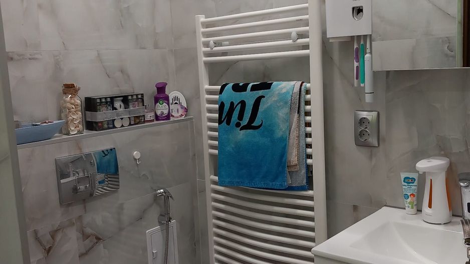 Ag BRASADAS vinde ap 2 cam SUPERFINISAT 41mp etaj 1 CENTRU. - Poză 4