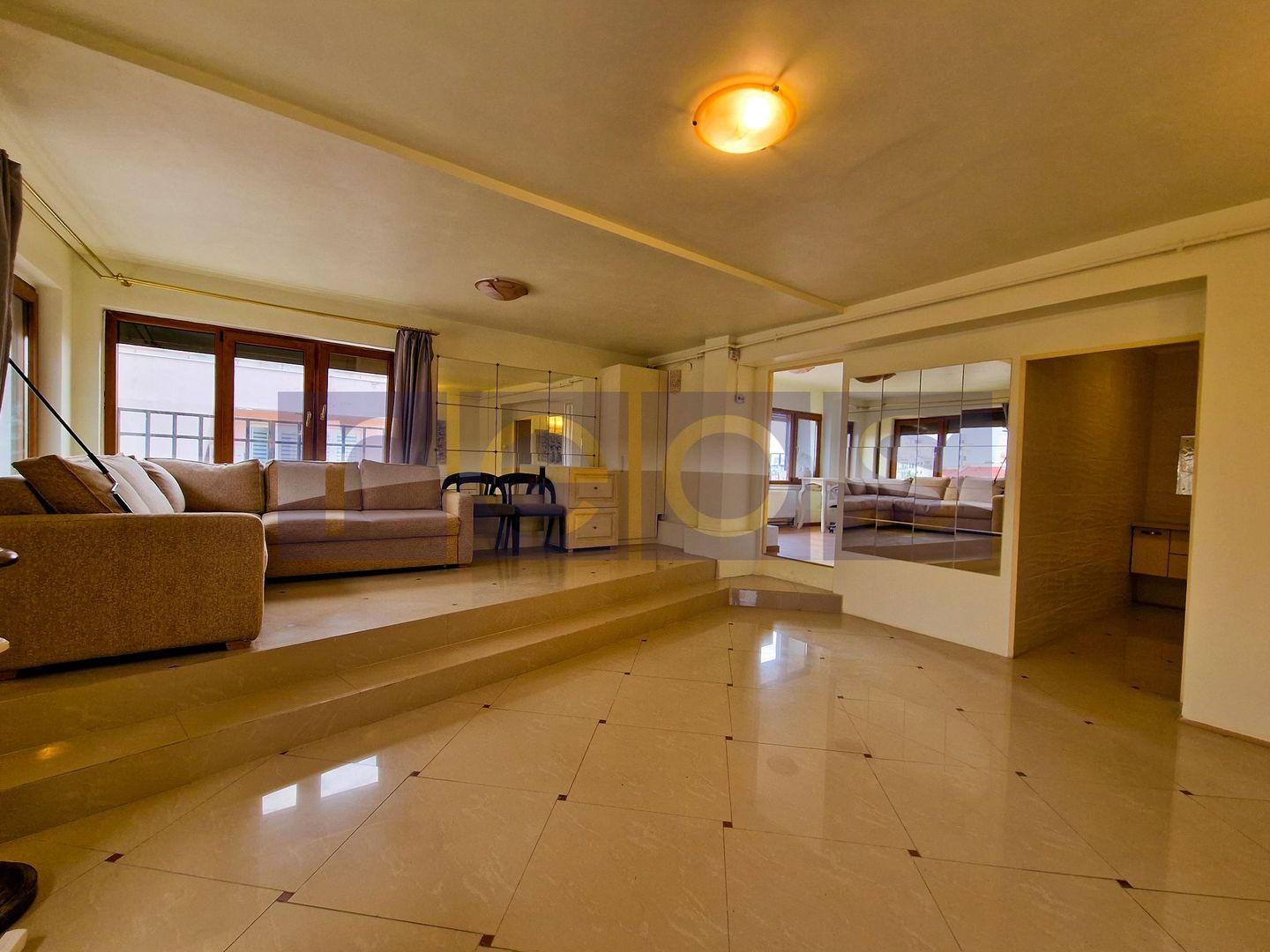 VANZARE 3 CAMERE MOBILAT UTILAT | DOROBANTI | PRIMAVERII - Poză 1