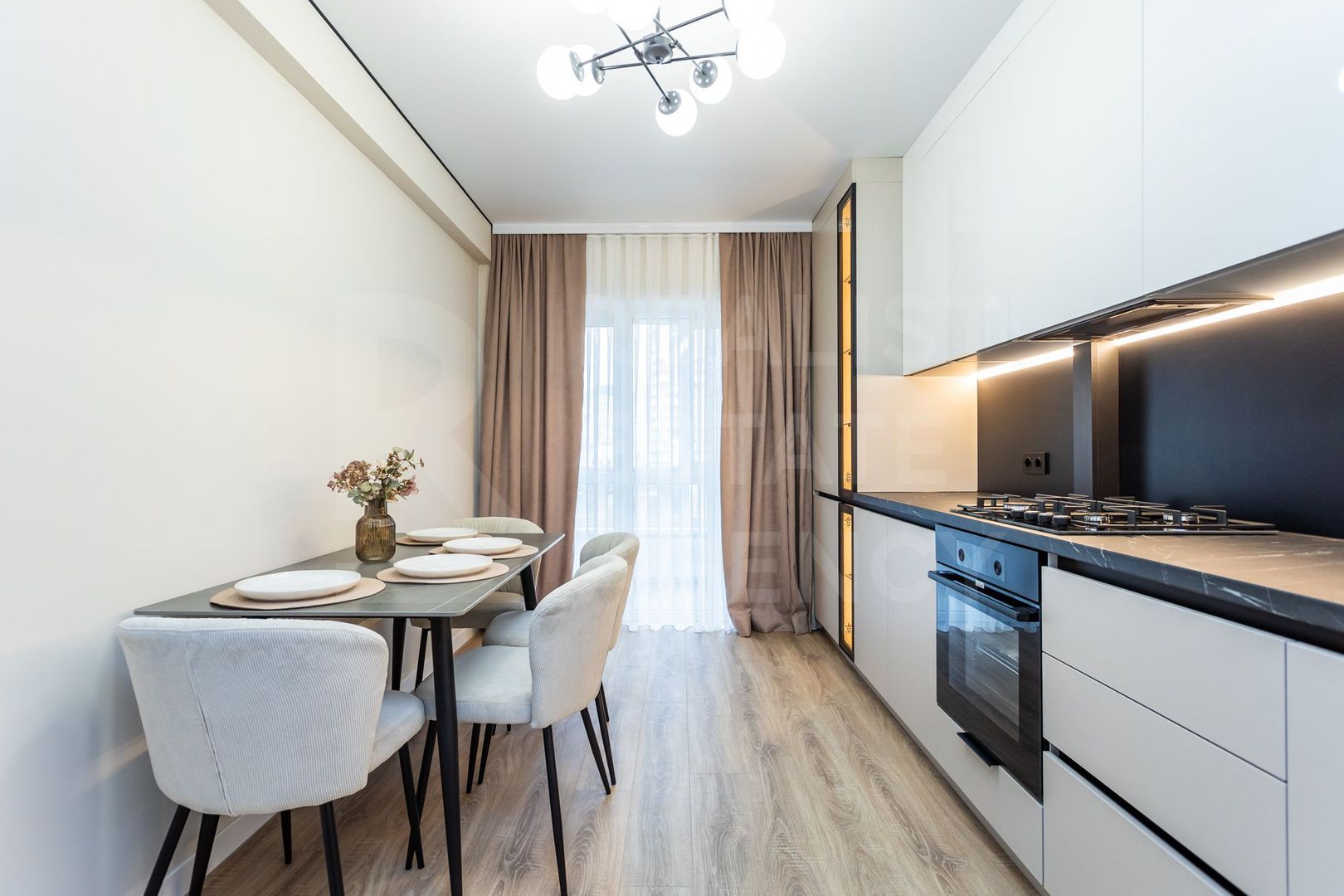 Vânzare, apartament, 2 camere, bd. Mircea Cel Bătrân, Ciocana - Poză 4