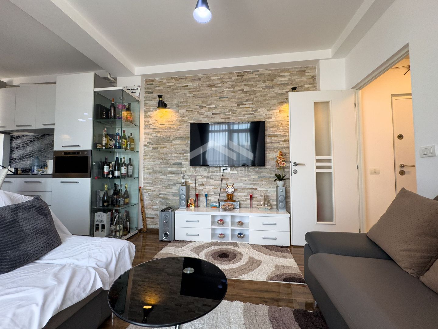 Apartament modern - 2 camere la cheie - zona Lidl Mamaia Nord - Poză 8