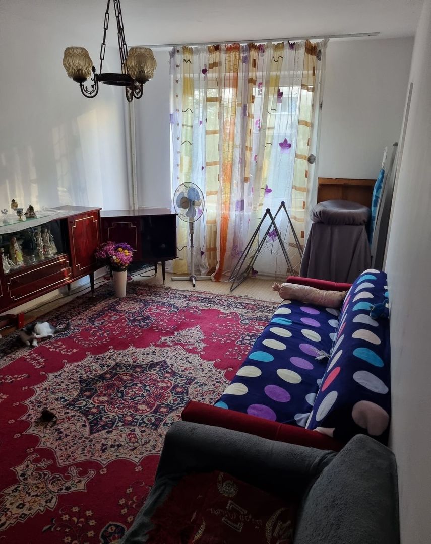 Vanzare Apartament 3 camere, 2 bai, 65 mp utili, decomandat – Piața Rahova - Poză 1