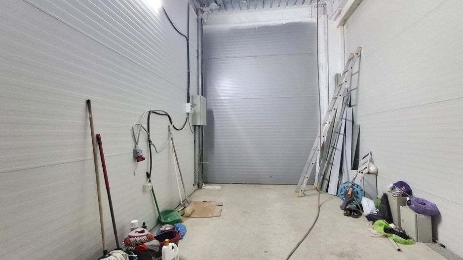 De Inchiriat Spatiu Comercial Stefanesti de Jos  - Center Stefanesti - Poză 15