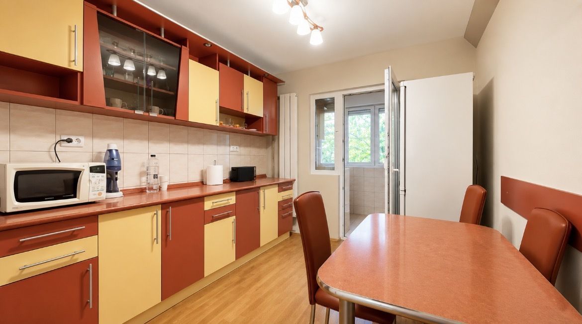Apartament cu 3 camere de închiriat, Rogerius, etaj 1 - Poză 2