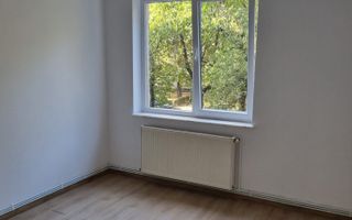Inchiriere apartament 3 camere, Craiovei, nemobilat - Poză 5