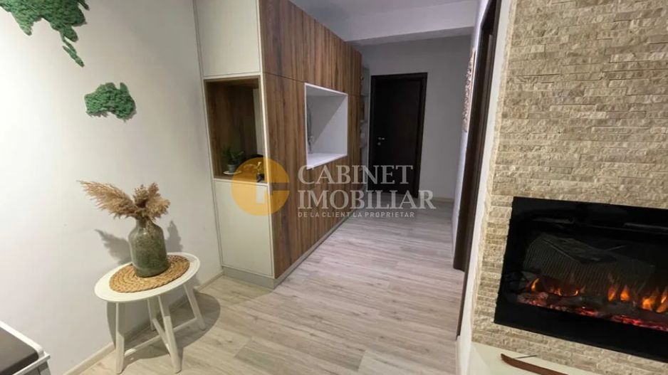 Apartament 3 camere boxa + loc parcare - Poză 2