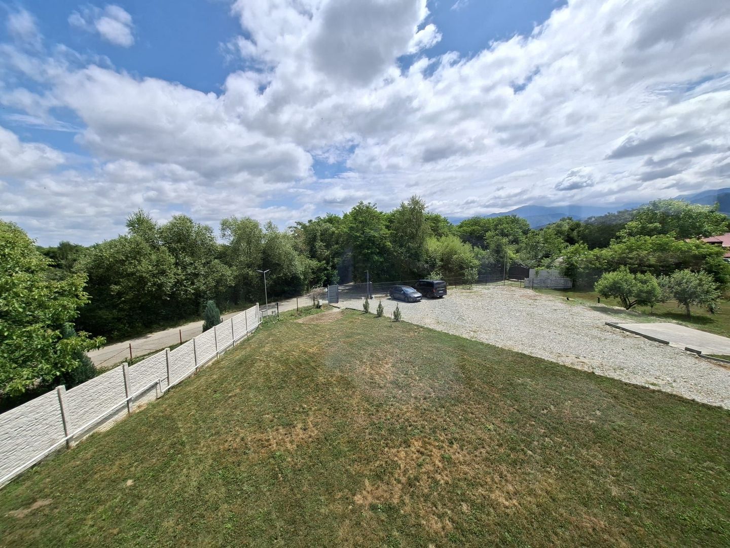 Pensiune 600 mp an 2023 si casa 130 mp teren 4600 mp zona V. Avrigului - Poză 13