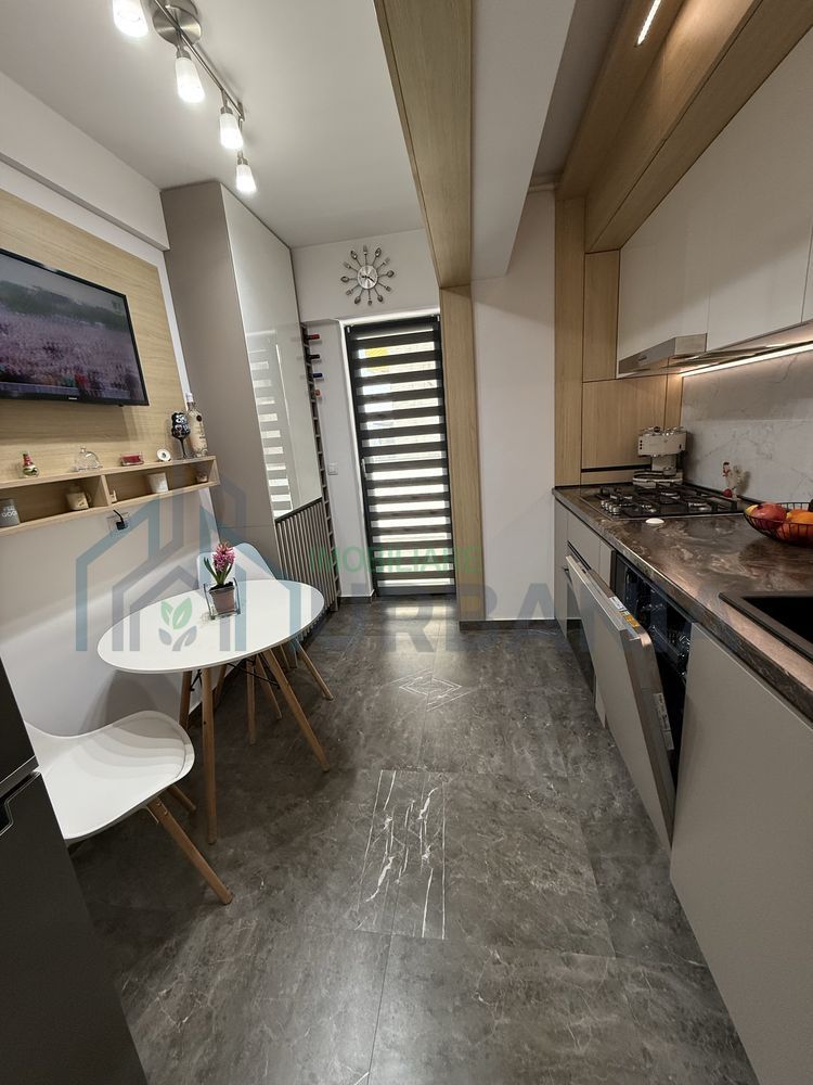 Apartament 2 camere decomandat - Poză 5