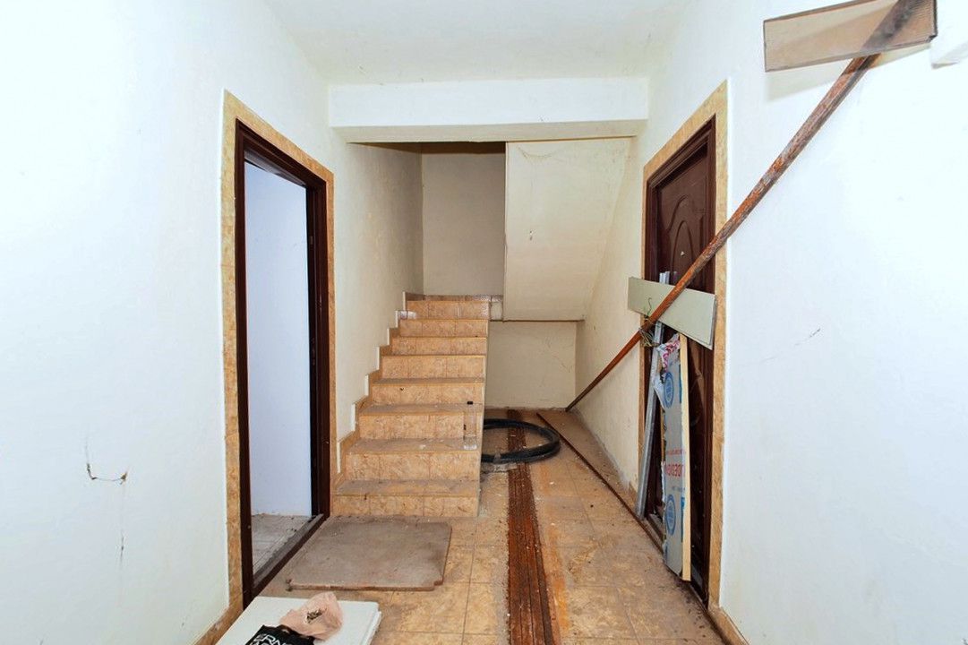 Vanzare Bloc nefinisat, P+3+M, Popa Sapca - Poză 3