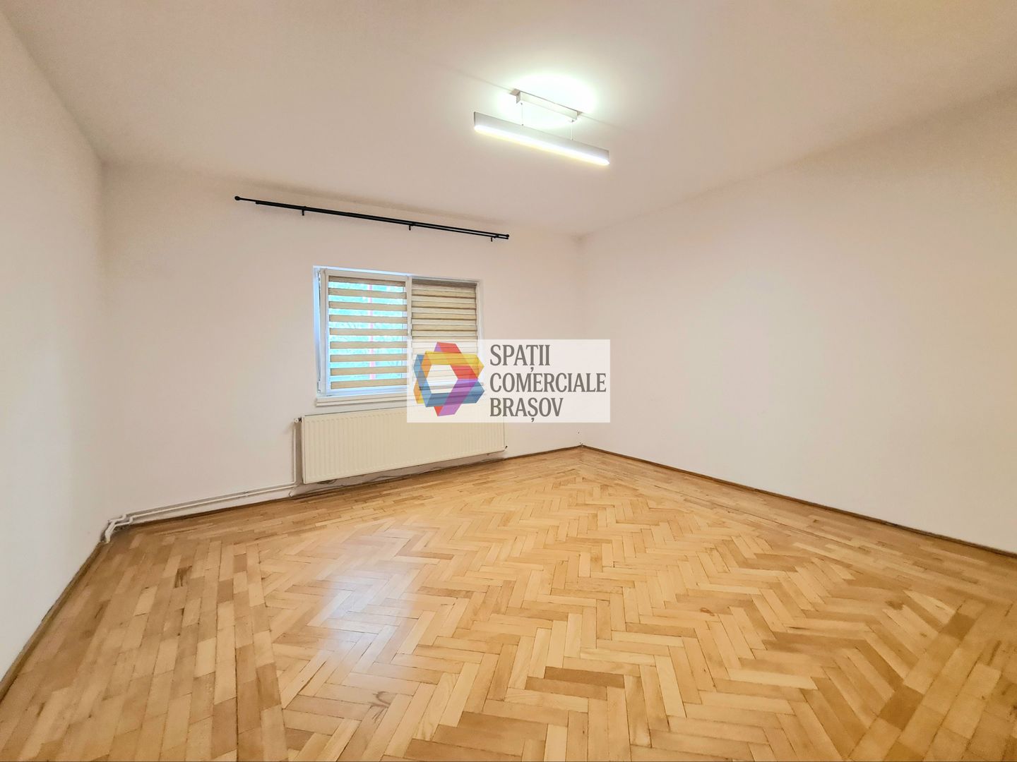 Spatiu birouri de închiriat Brasov - 200 mp  # spatii-comerciale-brasov.ro - Poză 9