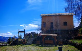 Casa / pensiune investitie sat Pestera, Moieciu, Bran - Poză 35