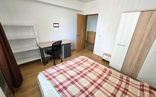 Apartament cu 3 Camere, Bloc Nou, Zona Centru - Poză 5