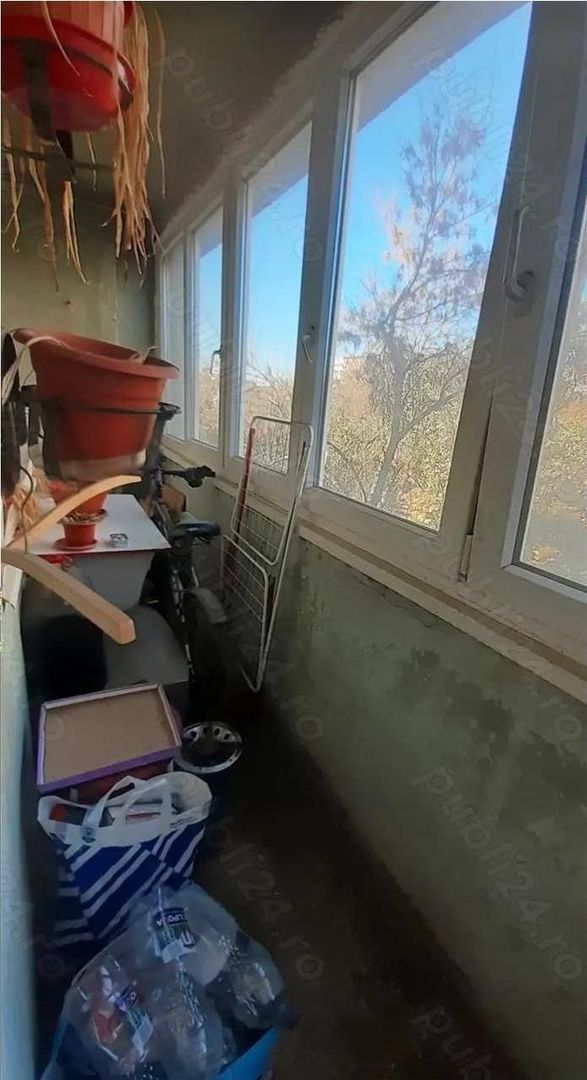 Apartament  3 camere zona Torontalului etaj 3 - Poză 8