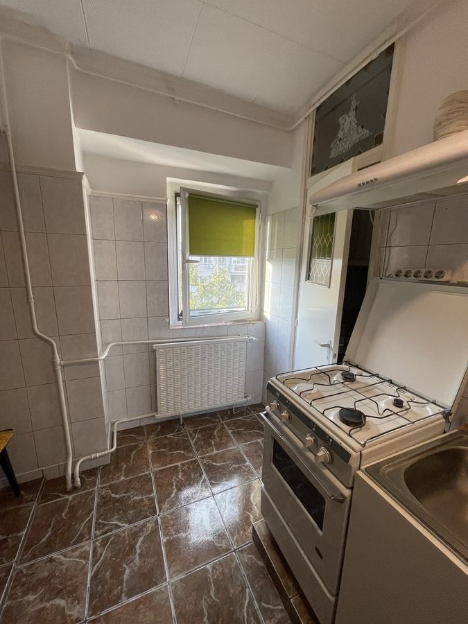 Vânzare garsonieră decomandată, spațioasă – zonă Drumul Sării / Sebastian - Poză 10