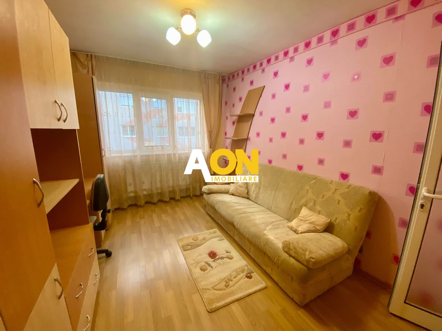 Apartament 2 Camere, Complet Mobilat,  Loc de Parcare, Cetate - Poză 3