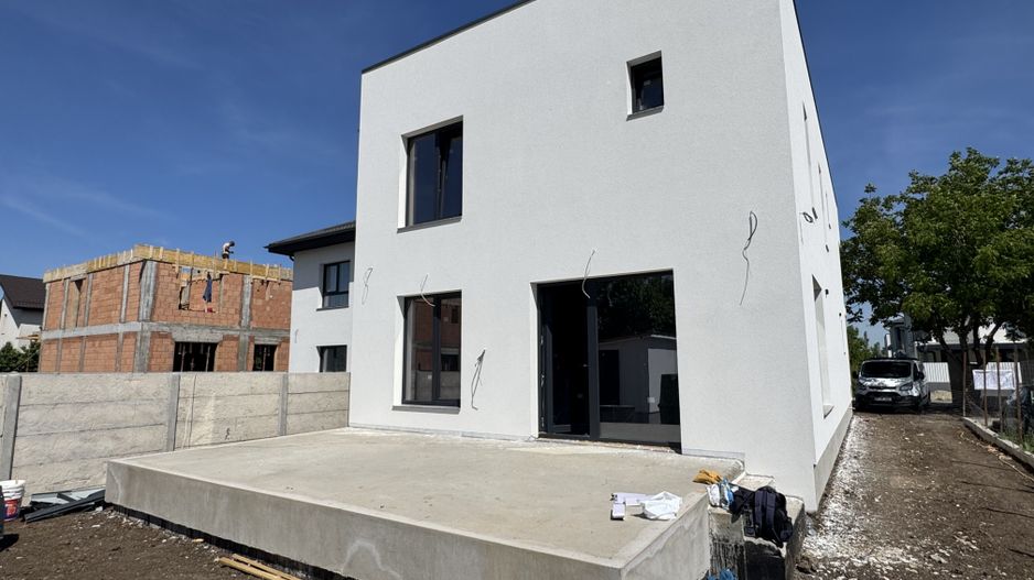 Individuala Tunari central, toate utilitatile, curte MARE 520m2 - Poză 3
