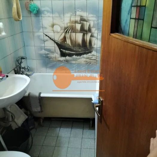 Apartament cu 2 camere Drumul Taberei - 6 minute de Metrou Constantin Brâncuși - Poză 3