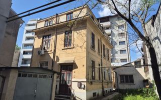 Apartament sic intr-un bloc vila interbelica - Poză 1