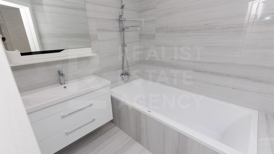 Vânzare, apartament 3 camere, str. Lev Tolstoi, Centru - Poză 10